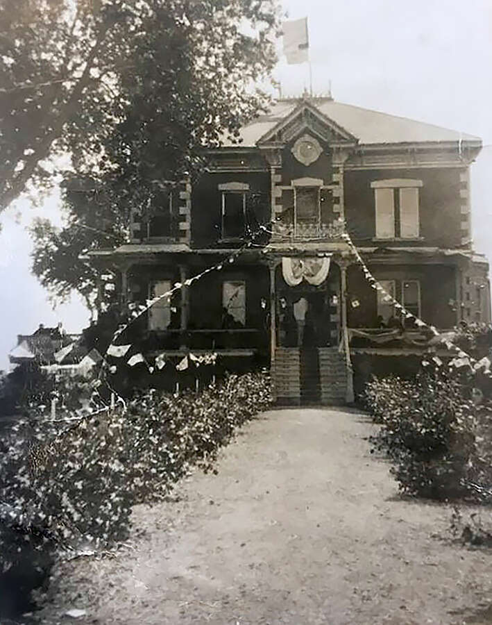 D 2018 011 FB-SA133-110-0049