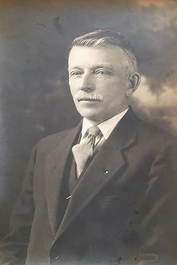 D 2018 011 FB-SG139-020-065