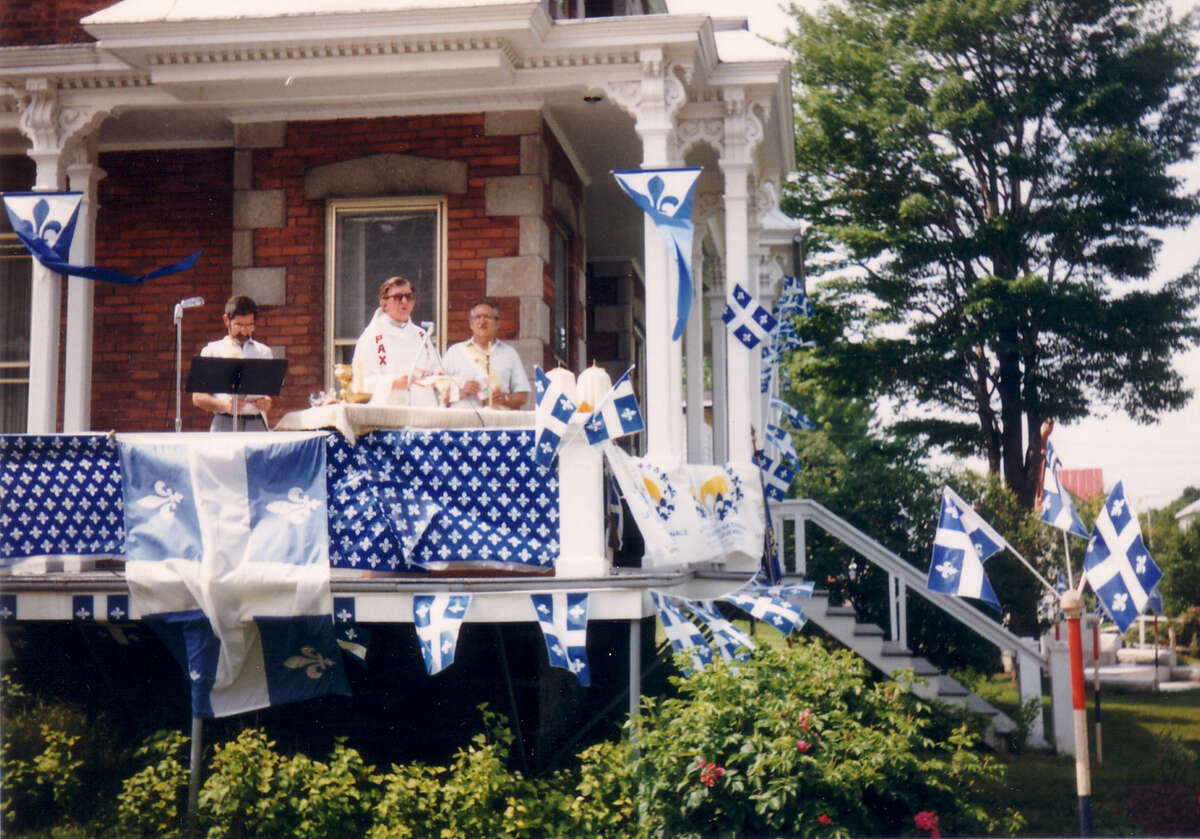 D 2022 101-SA133-020-015