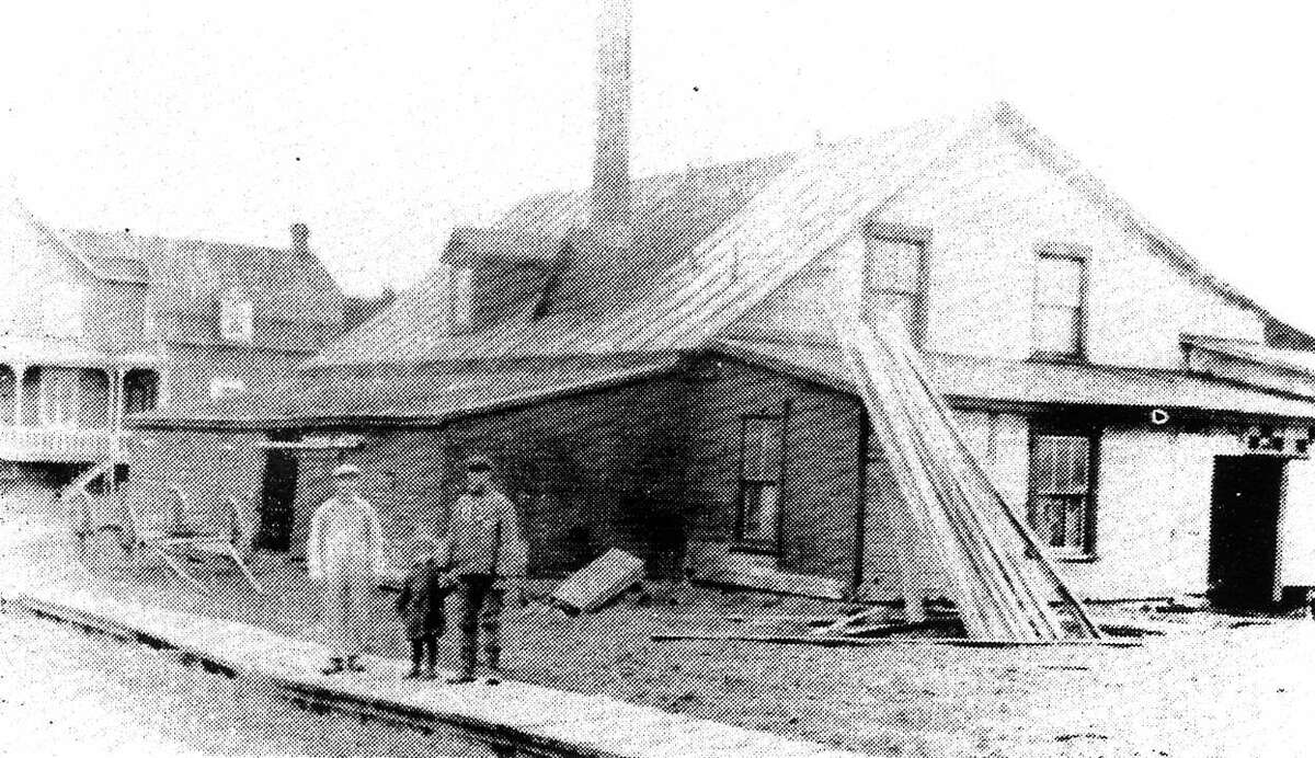 D 2022 103-G338-160-005