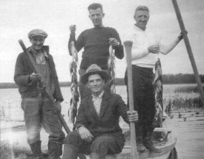 D 2022 122-P923-040-038