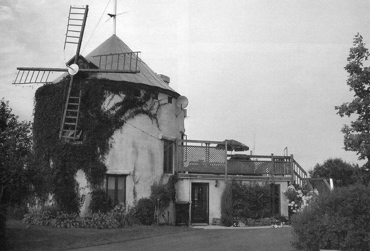 D 2022 122-P923-060-200