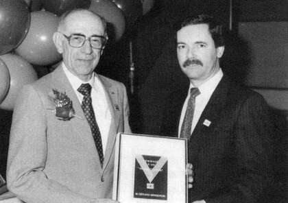 D 2022 122-P923-140-108