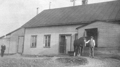 D 2022 122-P923-160-122