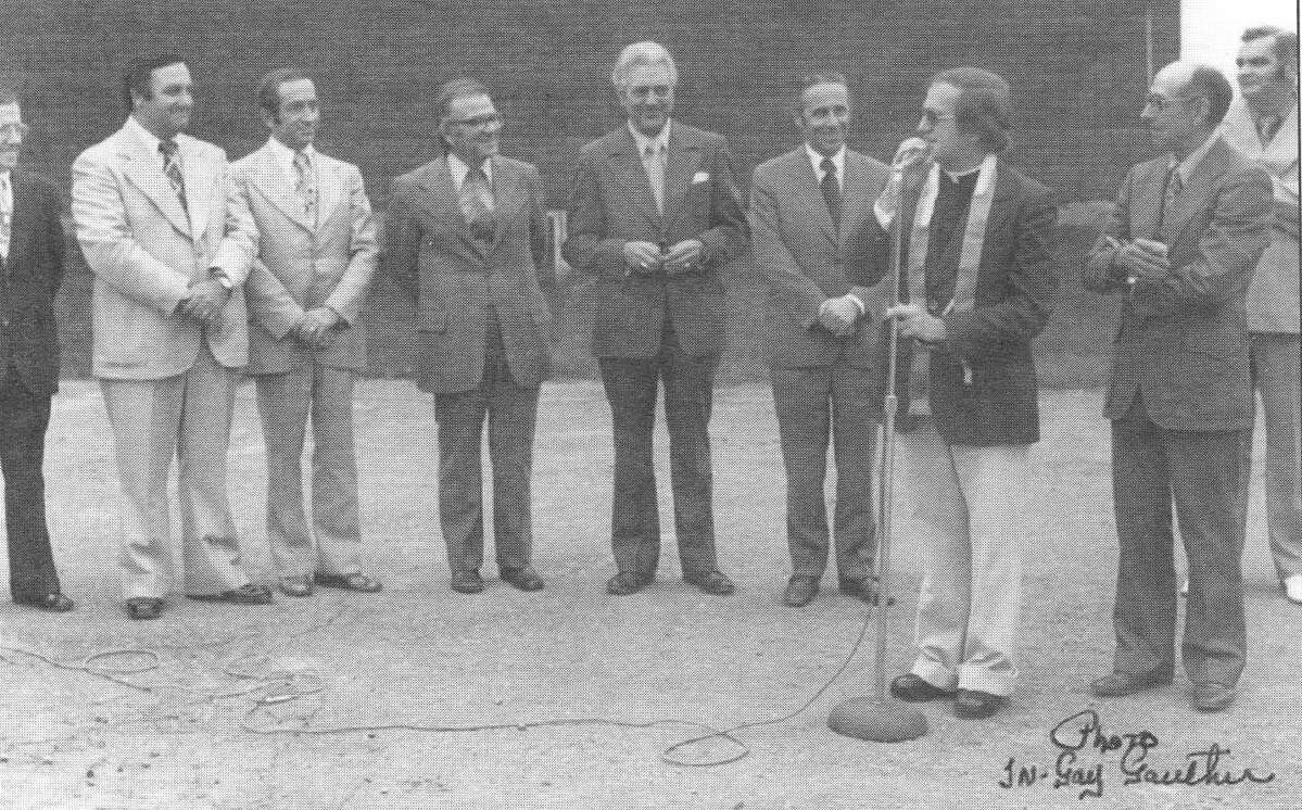 D 2022 122-P923-180-044