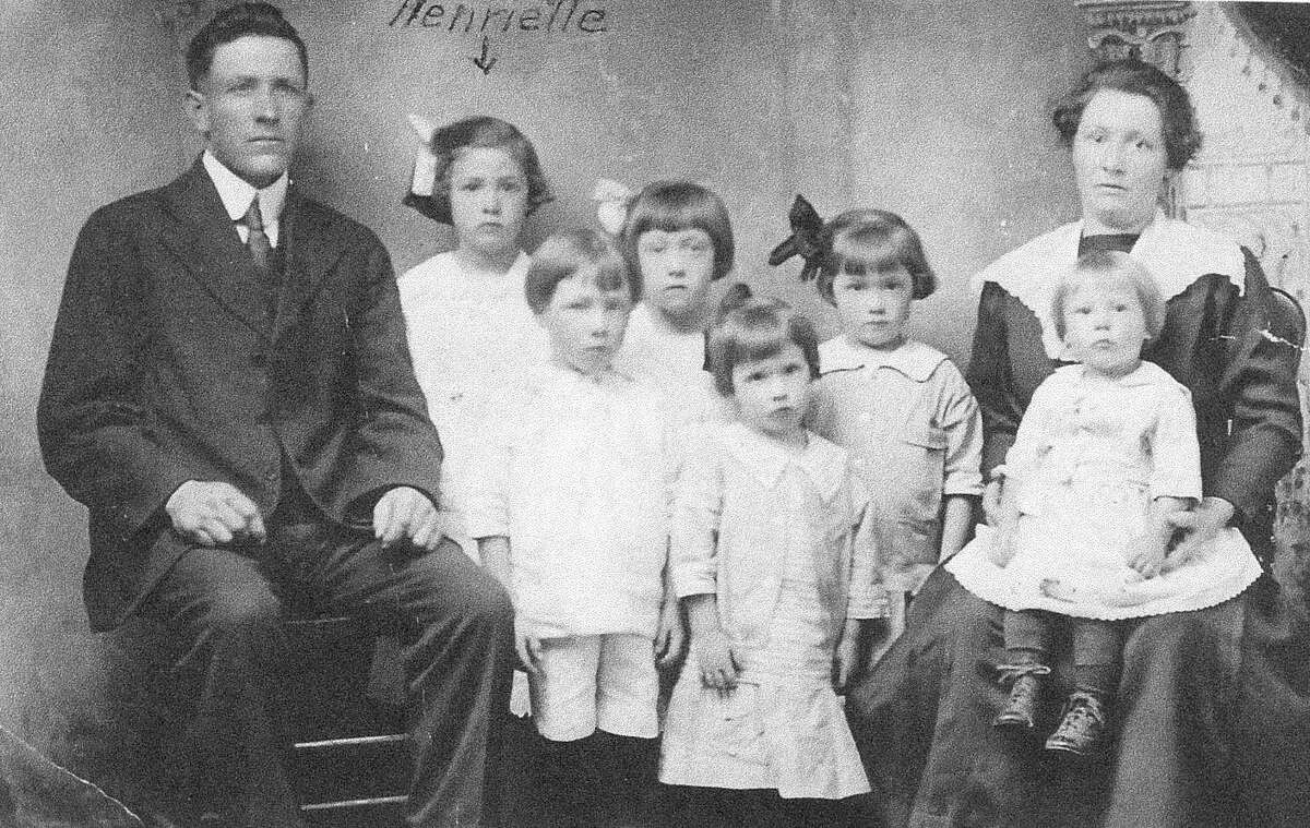 D 2022 44-SG156-020-020