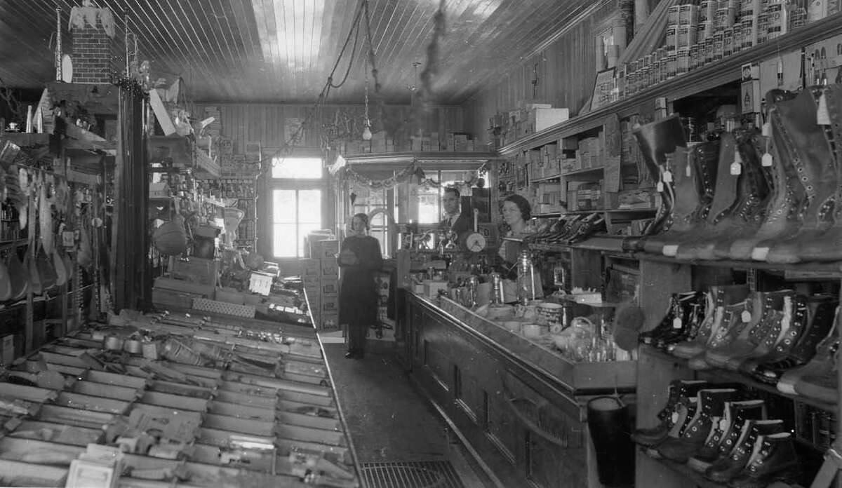 D 2022 44-SG156-160-001