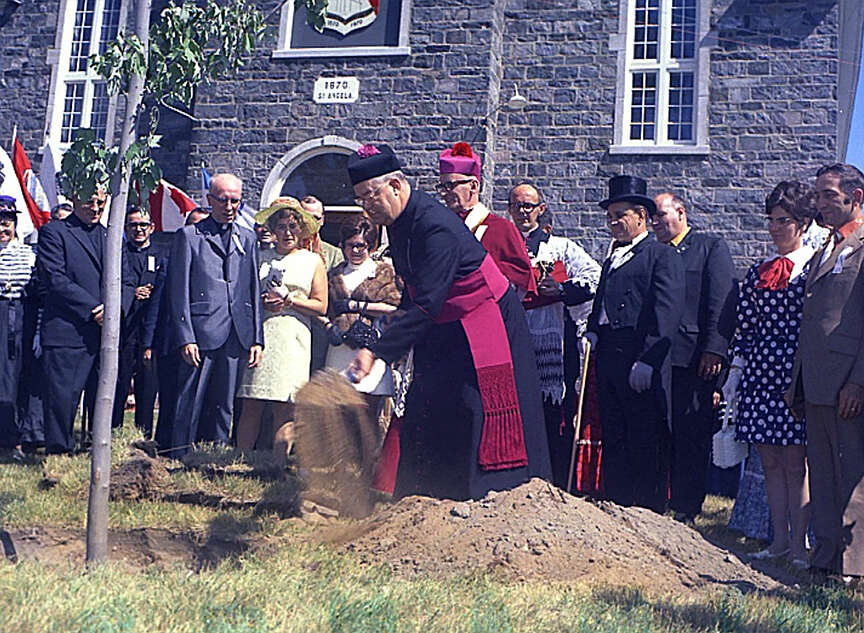 D 2022 64-SA133-040-017