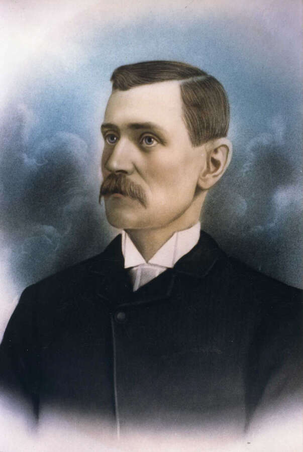 D 2022 95-P923-020-008